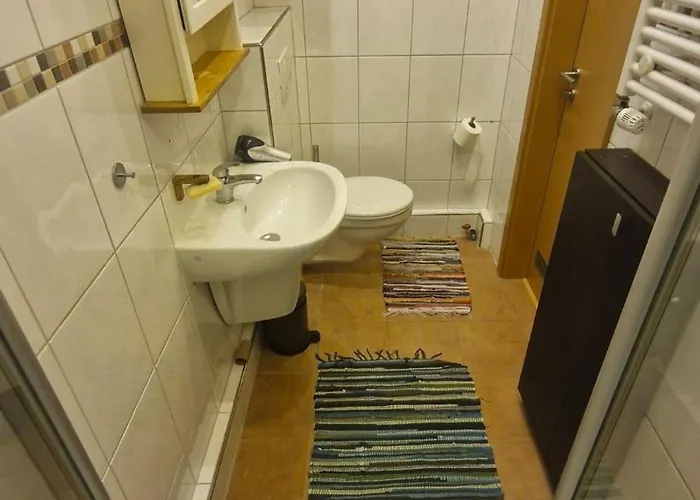 Sweet 3-room In A Location Trier